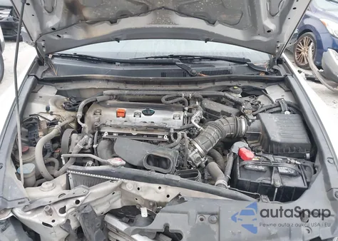 2010 Honda Accord 2.4 Ex-L из США, поврежденный, VIN 1HGCP2F83AA079288